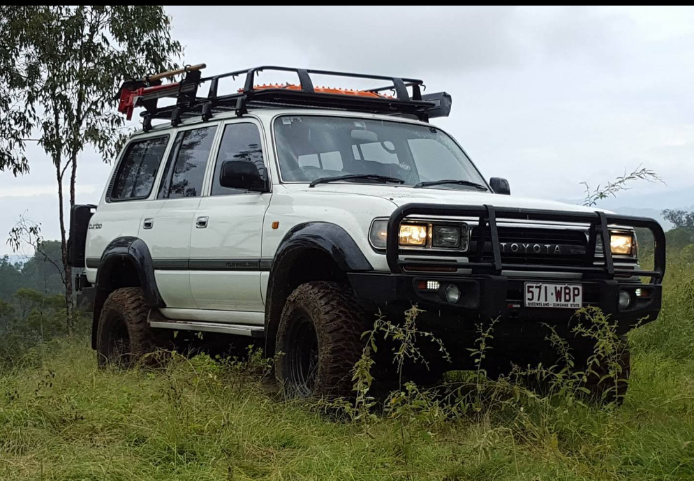 ROCKARMR PREMIUM STEEL BULLBAR TO SUIT TOYOTA LANDCRUISER FJ80 1992-1997 (Full Bar Replacement)